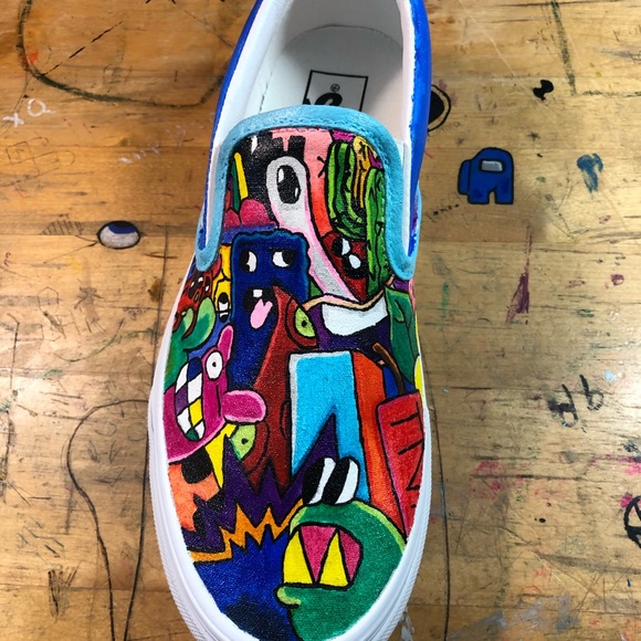 Your Own Pair of Custom Doodle Shoes - Picture 10 of 12